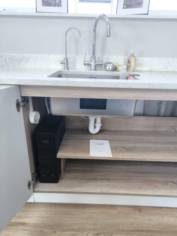 Renewell water filter ArkkZ tap system clean separated water outlets ArkkZ reverse osmosis water filter separate filtered and regular taps