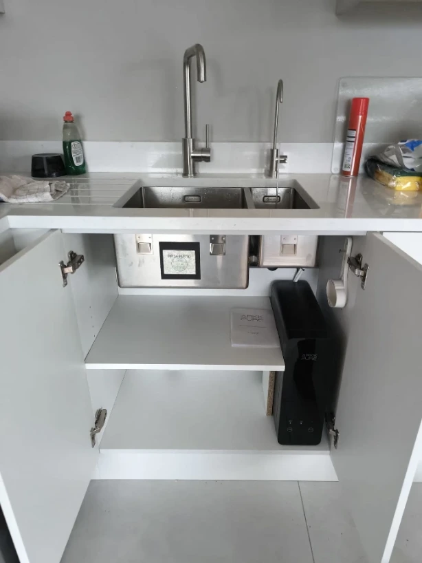 Compact reverse osmosis water filter ArkkZ saves space under sink ArkkZ reverse osmosis water filter fits small under sink space